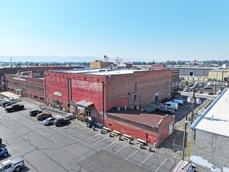 More Photos Of 31 N 1st Ave, Yakima General Retail For Sale