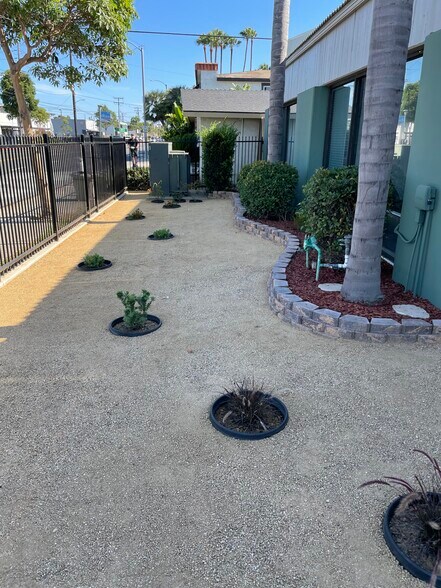 More Photos Of 2131 Placentia Ave, Costa Mesa Manufacturing For Lease