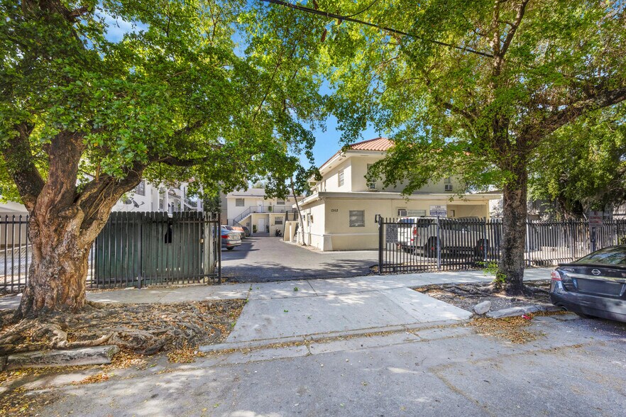 More Photos Of 1362 SW 2nd St, Miami Apartments For Sale
