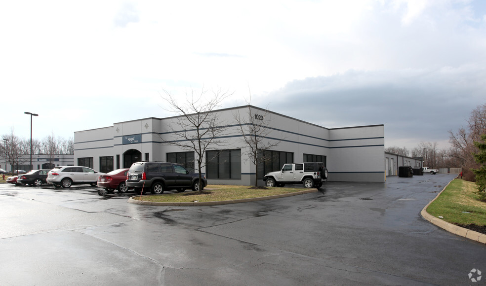 Primary Photo Of 1020 Taylor Station Rd, Gahanna Showroom For Lease