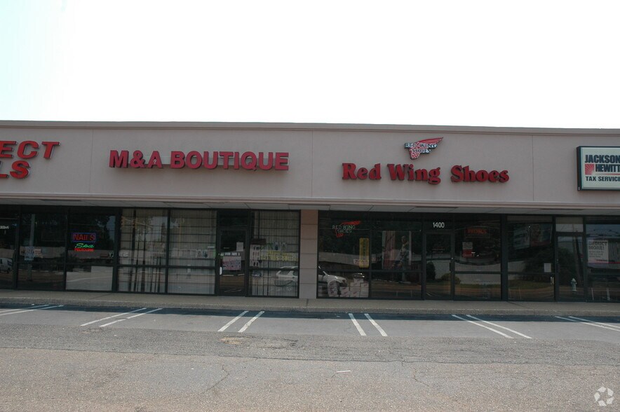More Photos Of 1400 Ellis Ave, Jackson Storefront For Lease