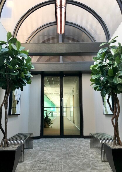 More Photos Of 330 Marshall St, Shreveport Medical For Lease