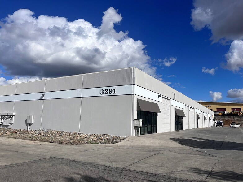Primary Photo Of 3391 Fitzgerald Rd, Rancho Cordova Warehouse For Lease