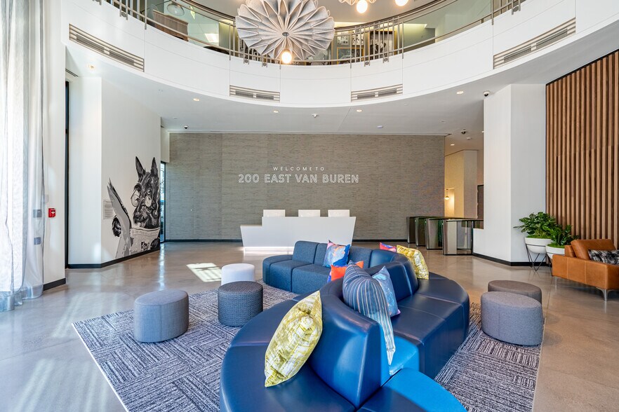 More Photos Of 200 E Van Buren St, Phoenix Office For Lease