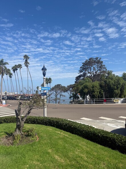 More Photos Of 7880 Exchange Pl, La Jolla Freestanding For Lease