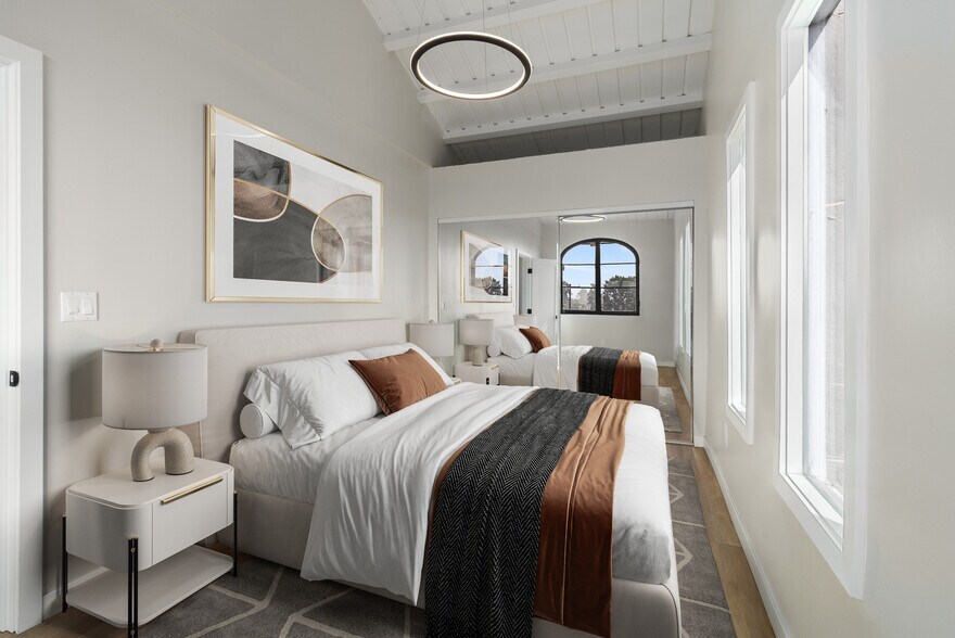 More Photos Of 1827 E 4th St, Long Beach Apartments For Sale