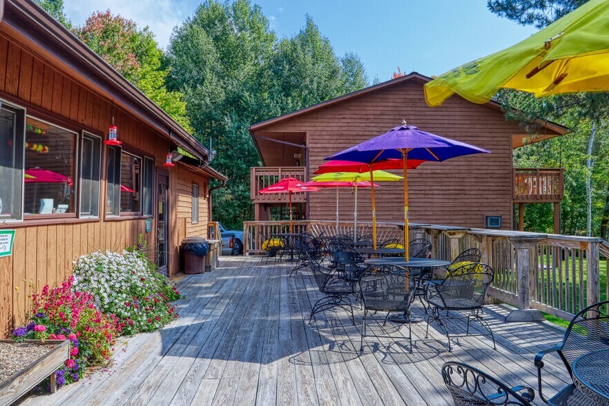 More Photos Of 8534 N Deerfoot Rd, Hayward Hotel For Sale