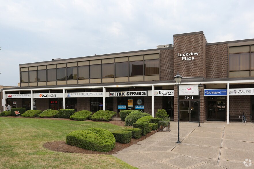 More Photos Of 21 Main St, Lockport Office For Lease
