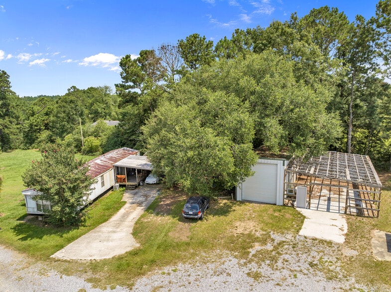 More Photos Of 15001 S Mills Rd, Gulfport Warehouse For Sale
