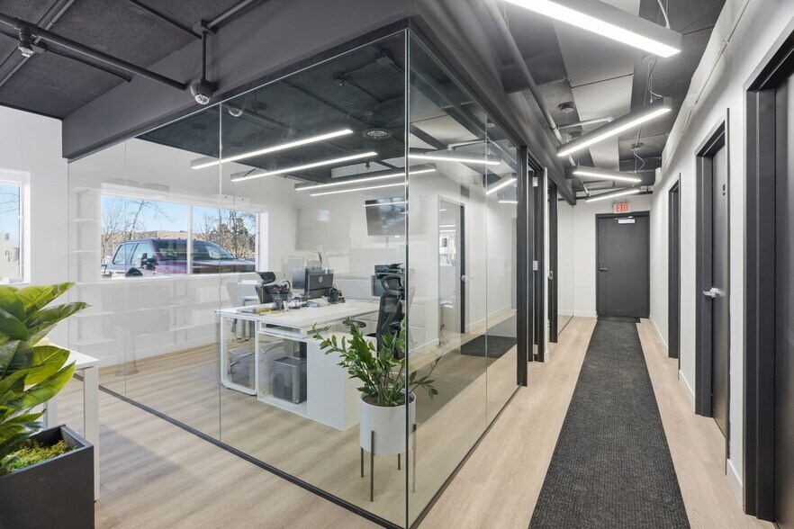 More Photos Of 8201 NE Hickory St, Minneapolis Truck Terminal For Sale