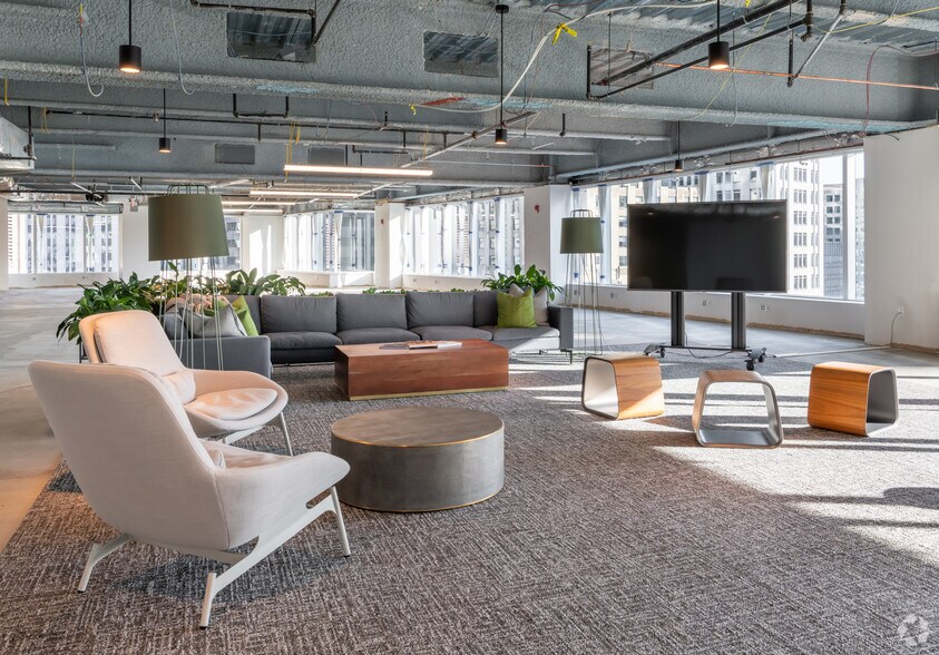 More Photos Of 33 Arch St, Boston Office For Lease