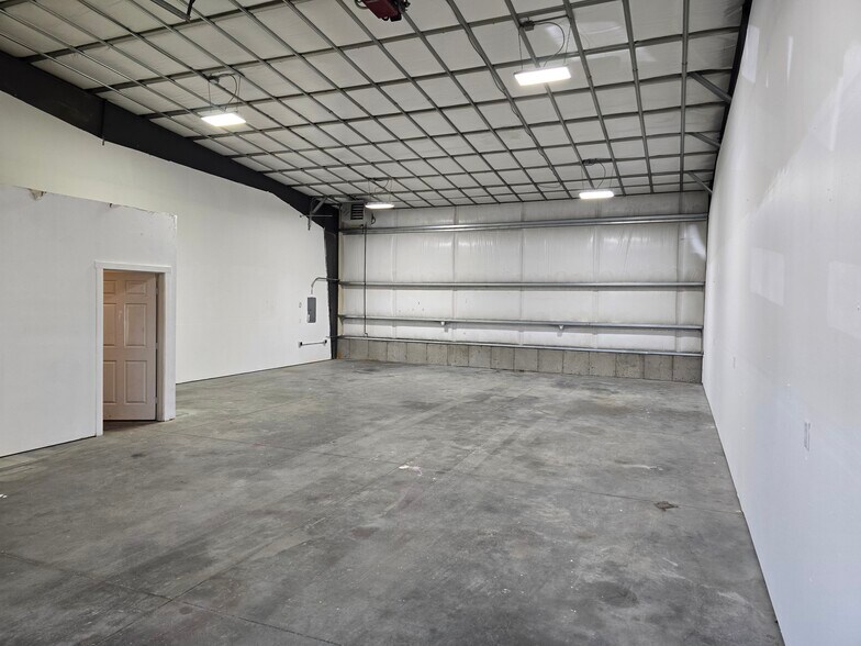 More Photos Of 1380 N 800 E, Shelley Industrial For Lease