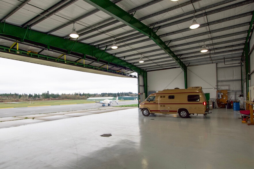 More Photos Of 191 Airport Rd, Port Townsend Airplane Hangar For Sale