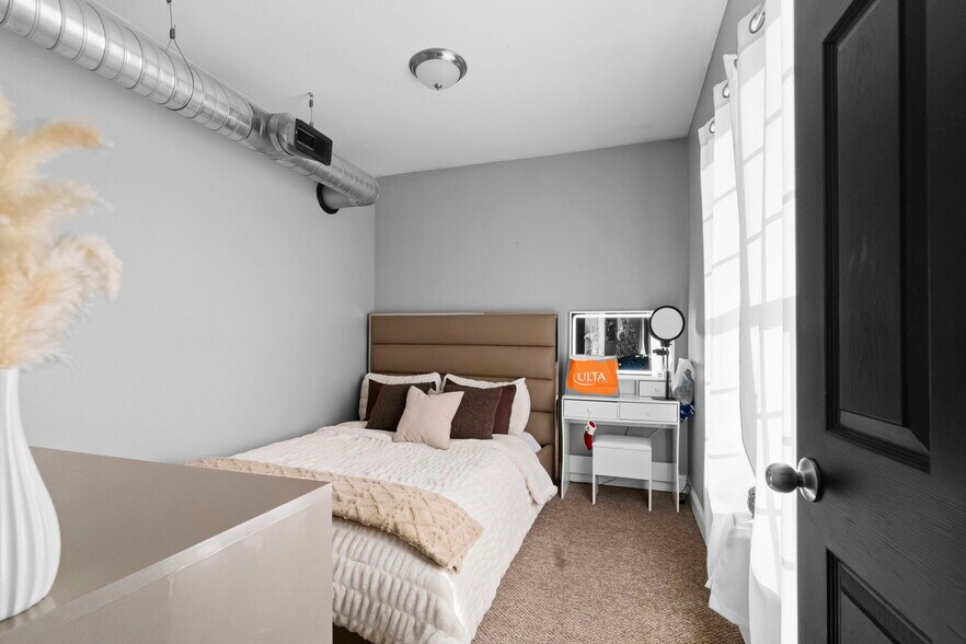 More Photos Of , Buffalo General Retail For Sale