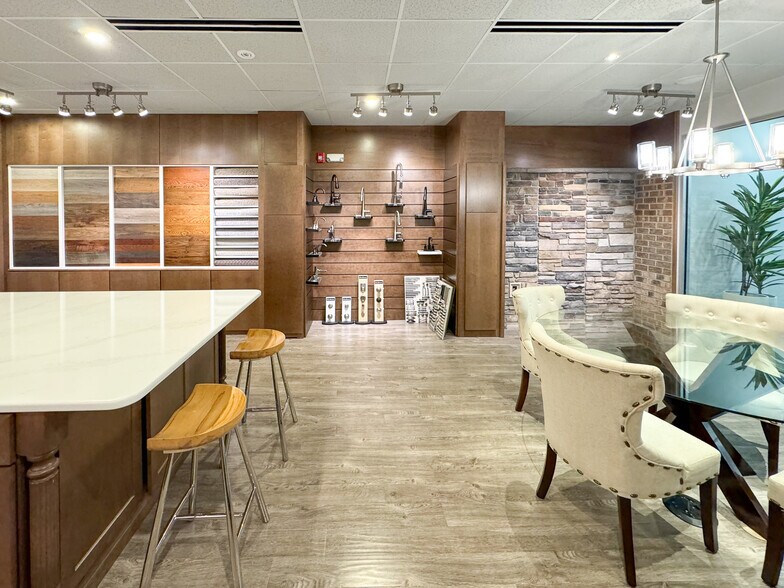 More Photos Of 7208 Falls of Neuse Rd, Raleigh Office For Lease