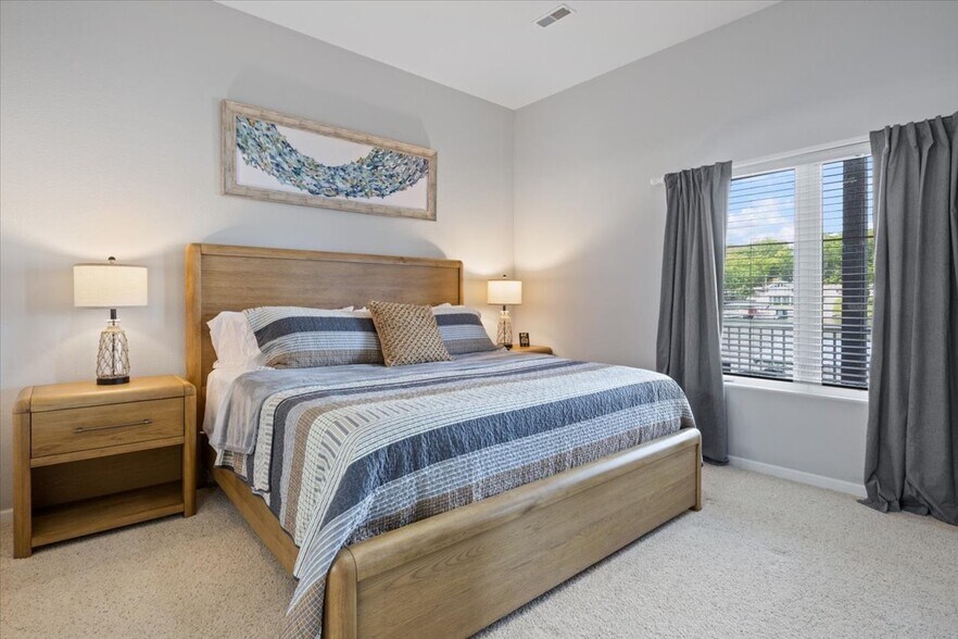 More Photos Of 415 Gardenia Cir, Sunrise Beach Hospitality For Sale