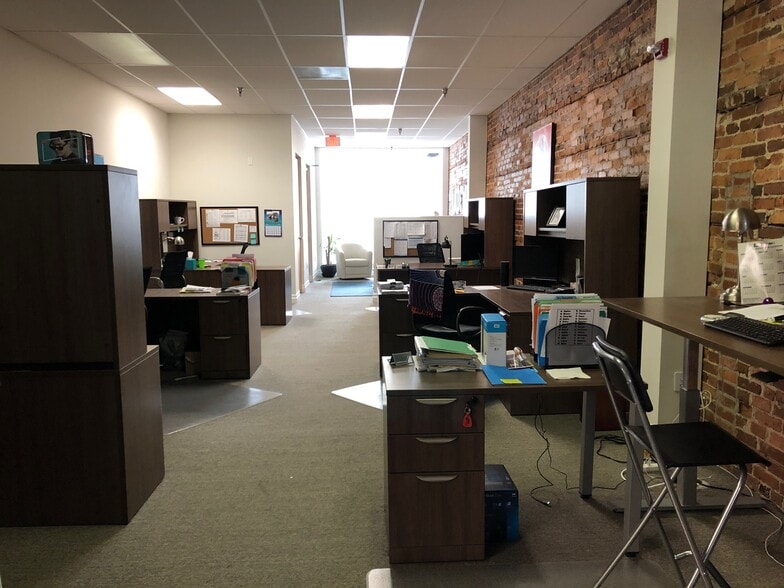 More Photos Of 1517 E 7th Ave, Tampa Storefront Retail Office For Lease