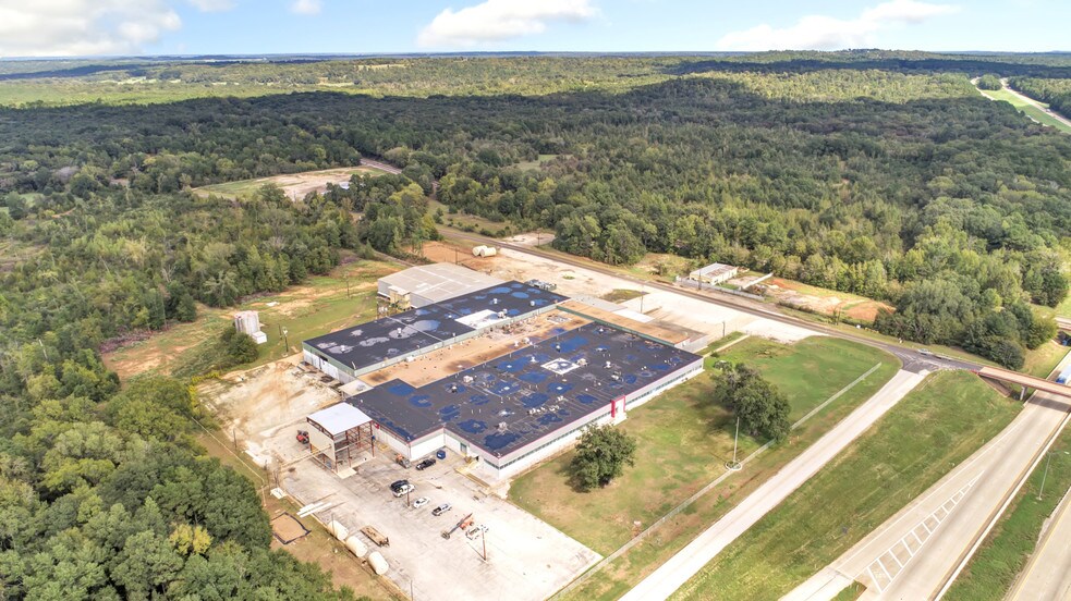 More Photos Of 13343 Interstate 20 E, Tyler Warehouse For Lease