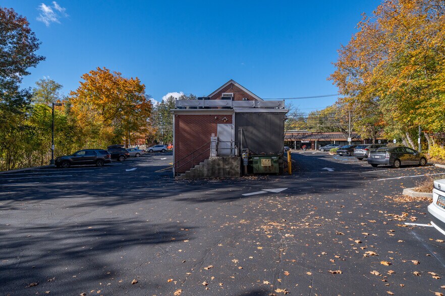 More Photos Of 445 E Main St, Mount Kisco Freestanding For Sale