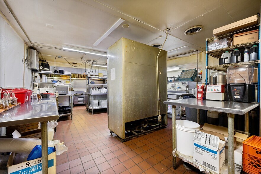 More Photos Of , Beaver Island General Retail For Sale