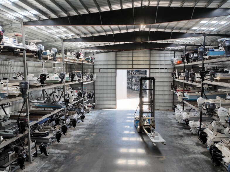 More Photos Of 121 Cove Hbr N, Rockport Restaurant For Sale