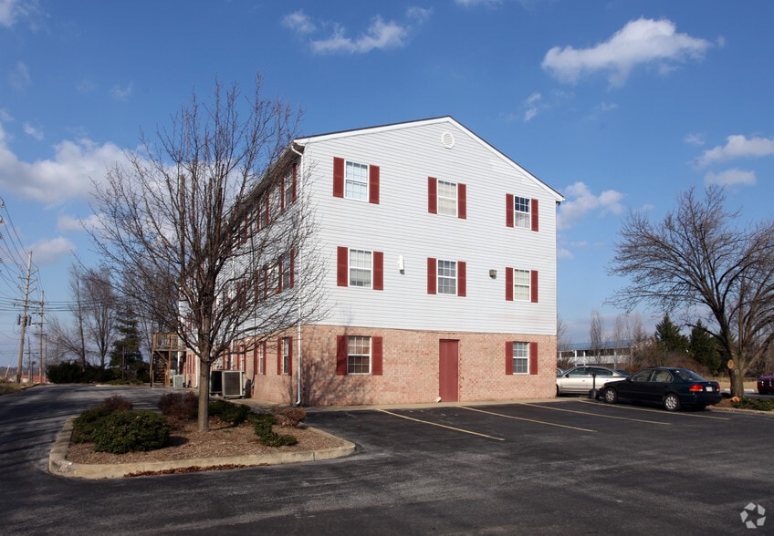 More Photos Of 31 Willow Spring Dr, Charles Town Office For Lease