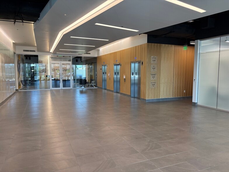 More Photos Of 13693 S 200 W, Draper Office For Lease