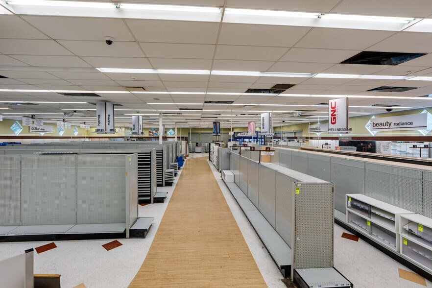 More Photos Of 524 N 6th St, Reading Freestanding For Lease