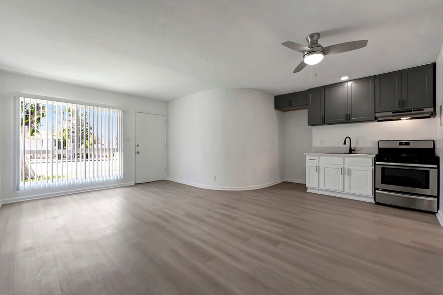 More Photos Of 12221 Peacock Ct, Garden Grove Apartments For Sale