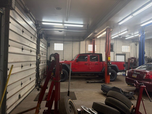 More Photos Of 306 Maple Creek Rd, Charleroi Auto Repair For Sale