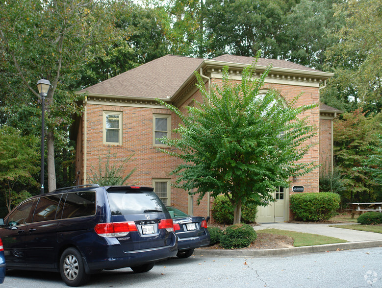 Primary Photo Of 1866 Independence Sq, Dunwoody Office For Sale