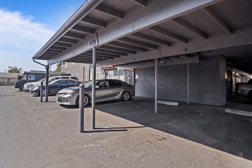 More Photos Of 116 Covena Ave, Modesto Apartments For Sale