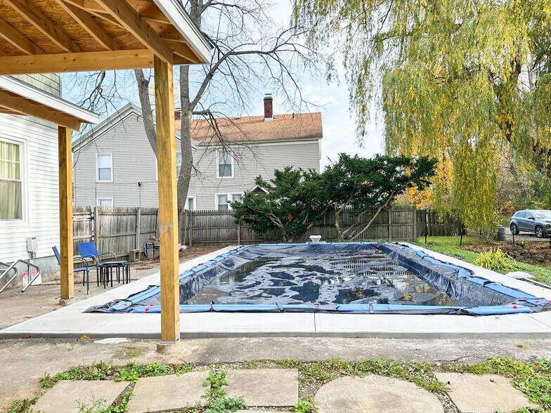 More Photos Of 2505 Genesee St, Utica Medical For Sale