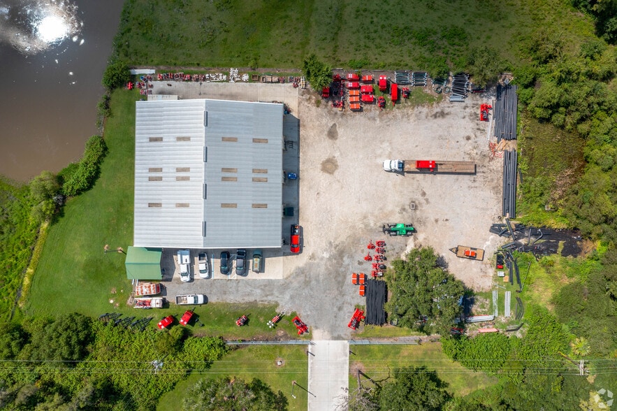 More Photos Of 8235 State Road 33 N, Lakeland Warehouse For Sale