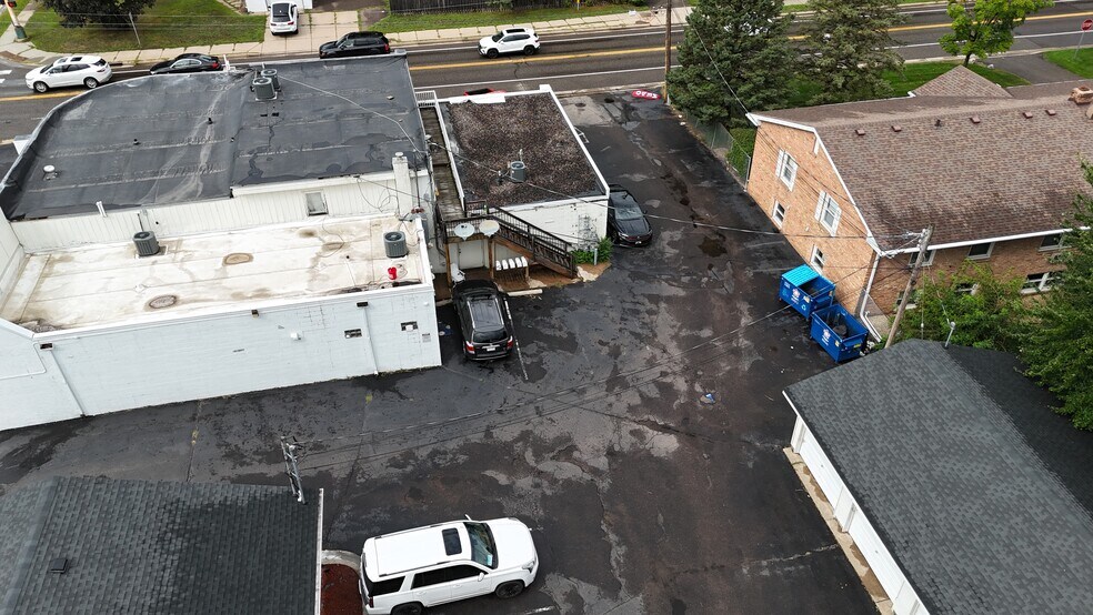 More Photos Of 4070 White Bear Ave N, White Bear Lake General Retail For Sale