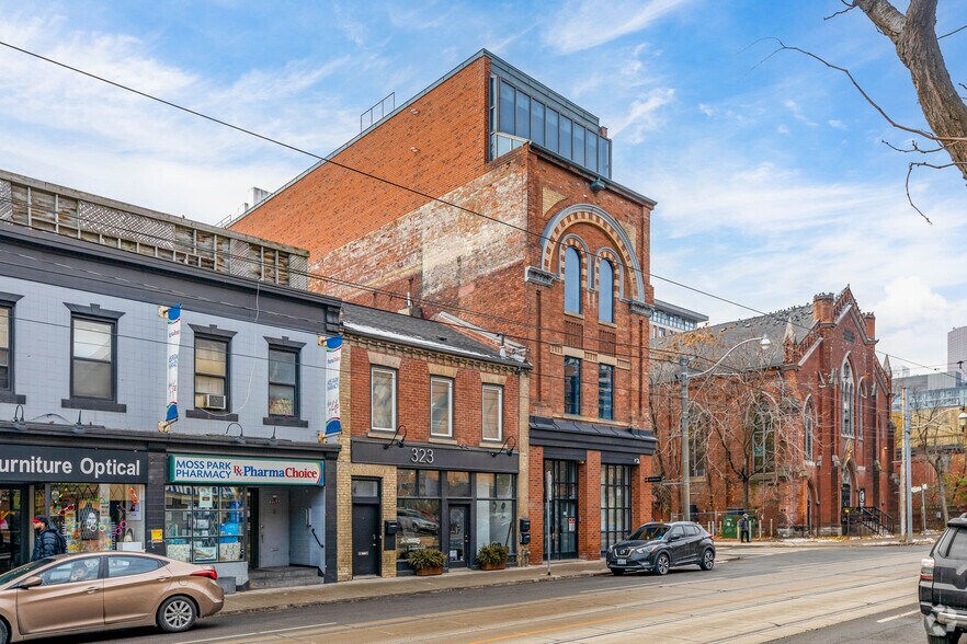 More Photos Of 145 Berkeley St, Toronto Office For Lease