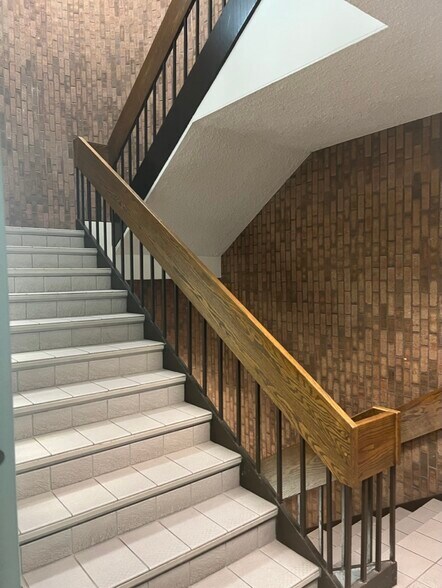 More Photos Of , Holland Office For Sale