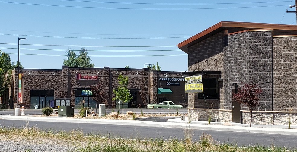 More Photos Of 198 NE Combs Flat Rd, Prineville Storefront Retail Office For Lease
