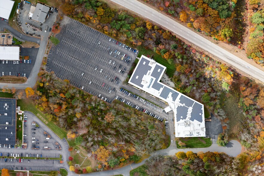 More Photos Of 35 Parkwood Dr, Hopkinton Office For Lease