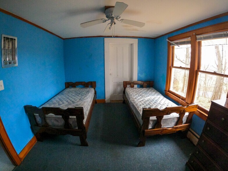 More Photos Of 203 County Route 405, Greenville Hotel For Sale