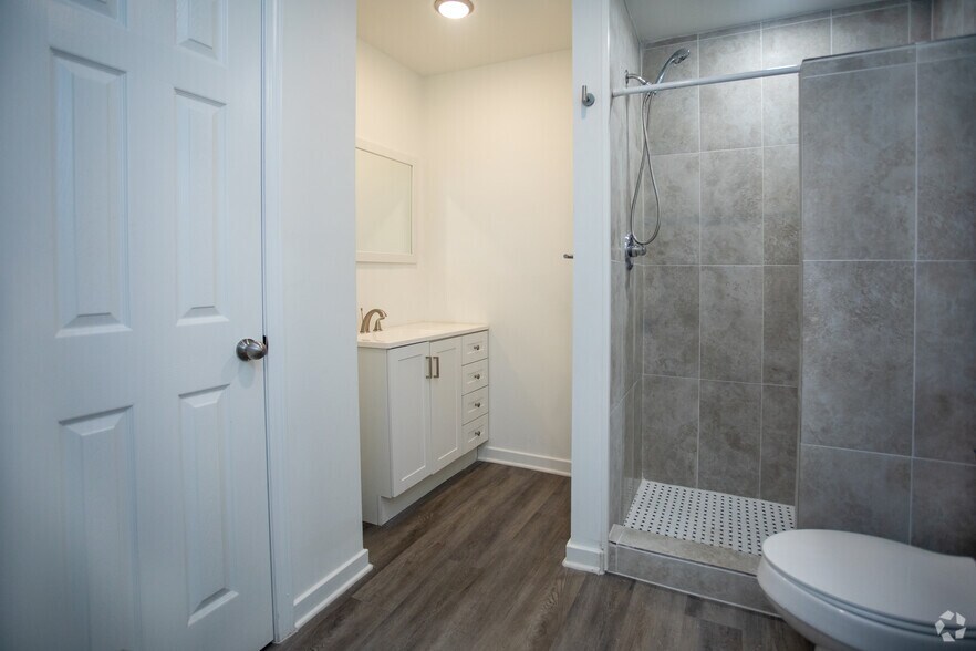 More Photos Of 545740 US Highway 1, Callahan Apartments For Sale