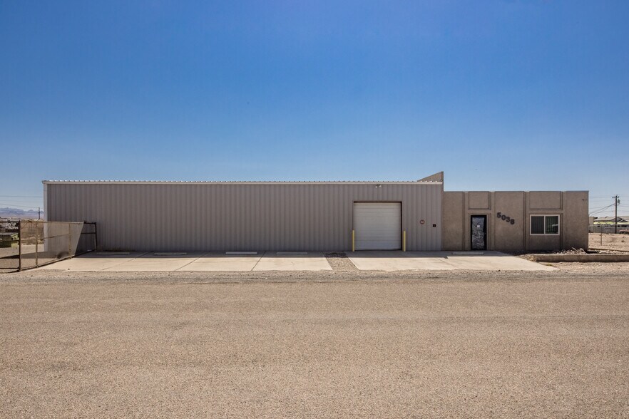 5038 Lakewood Rd, Bullhead City Fort Mohave, AZ 86426 Warehouse For