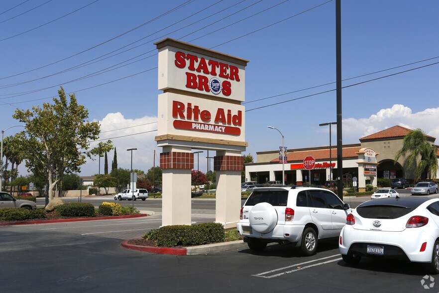 More Photos Of 25904-25906 Newport Rd, Menifee Storefront For Lease