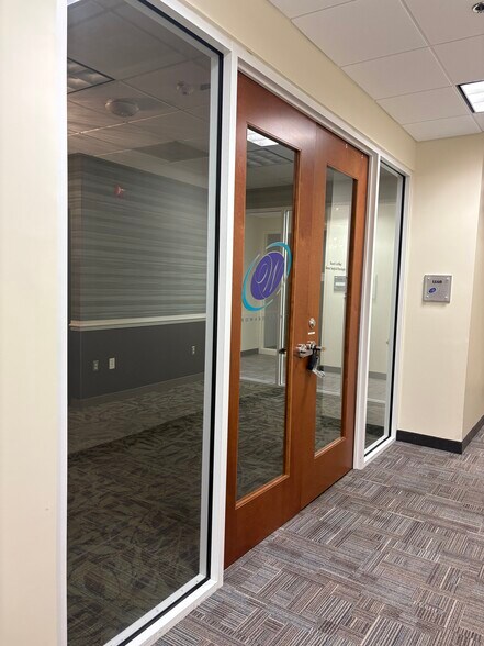 More Photos Of 7625 Maple Lawn Blvd, Fulton Medical For Sale