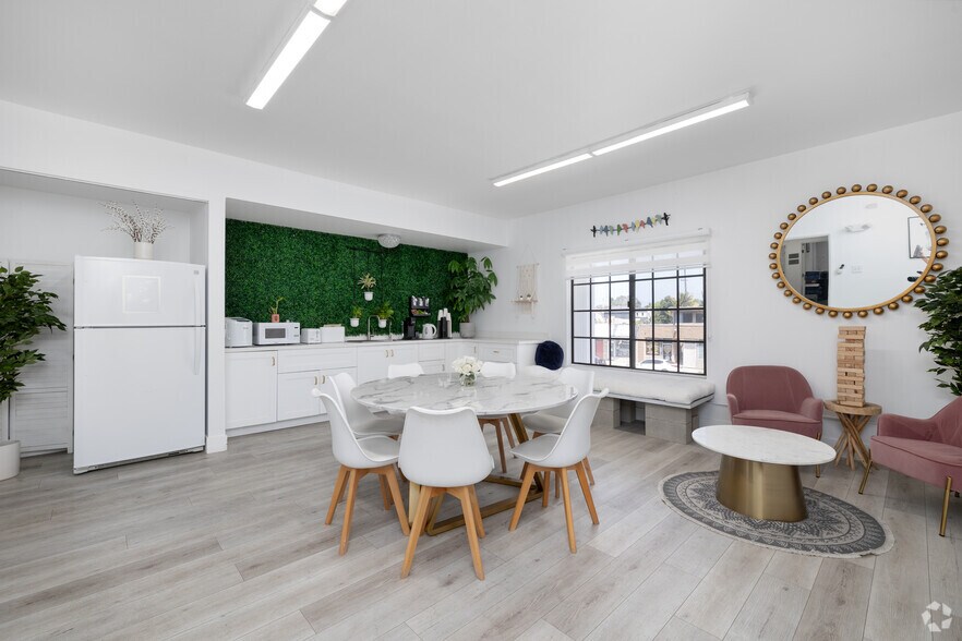 More Photos Of 11600-11610 Washington Pl, Culver City Loft Creative Space For Lease