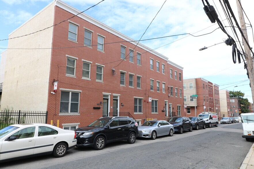 More Photos Of , Philadelphia Unknown For Sale