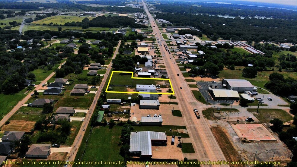 More Photos Of 2618 W Main St, Gun Barrel City Storefront For Sale