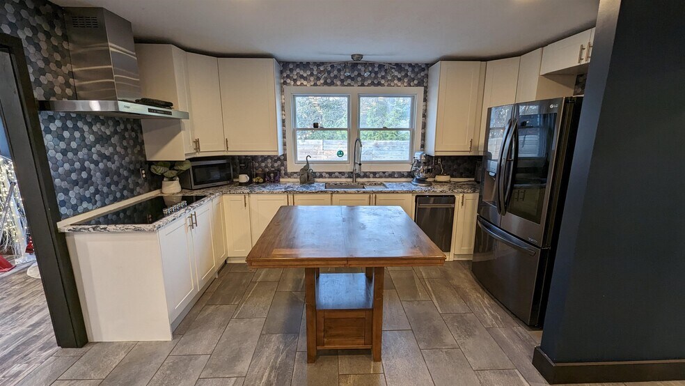 More Photos Of 933 W Weber Sq, South Bend Lodge Meeting Hall For Sale