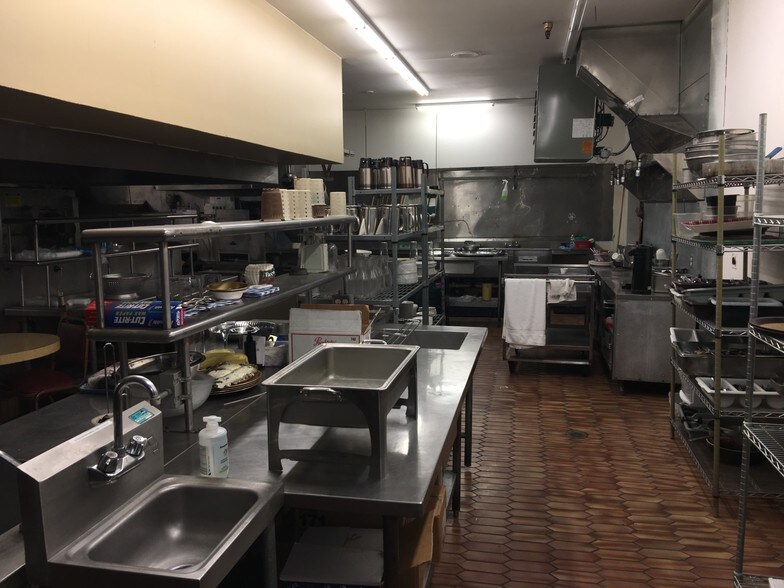 More Photos Of 1701 Hwy 93 S, Kalispell Hotel For Sale