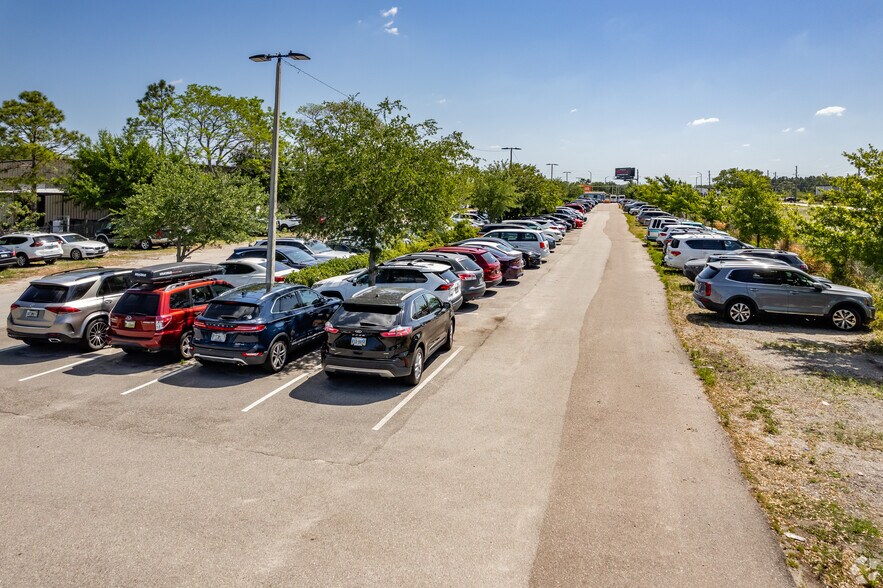 More Photos Of 7330 Narcoossee Rd, Orlando Industrial For Sale